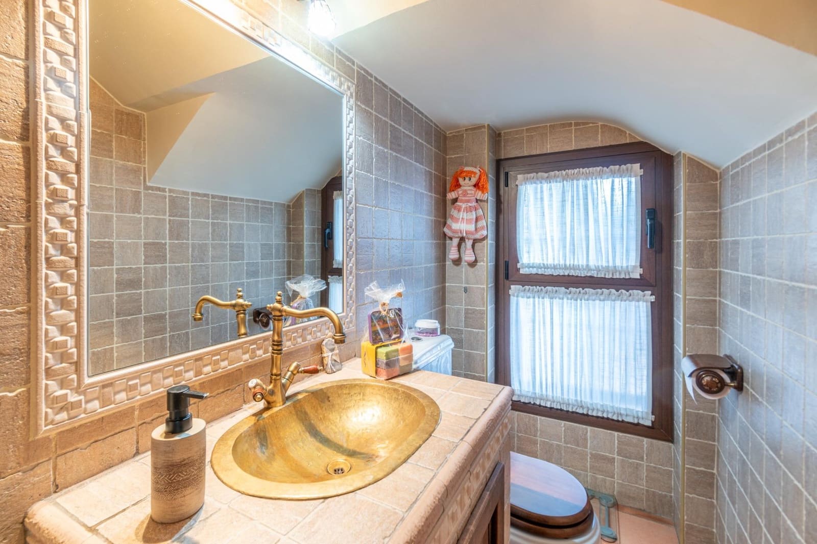 4 soveværelse Villa til salg i Cenes de la Vega med swimmingpool garage - € 890.000 (Ref: 9434980)