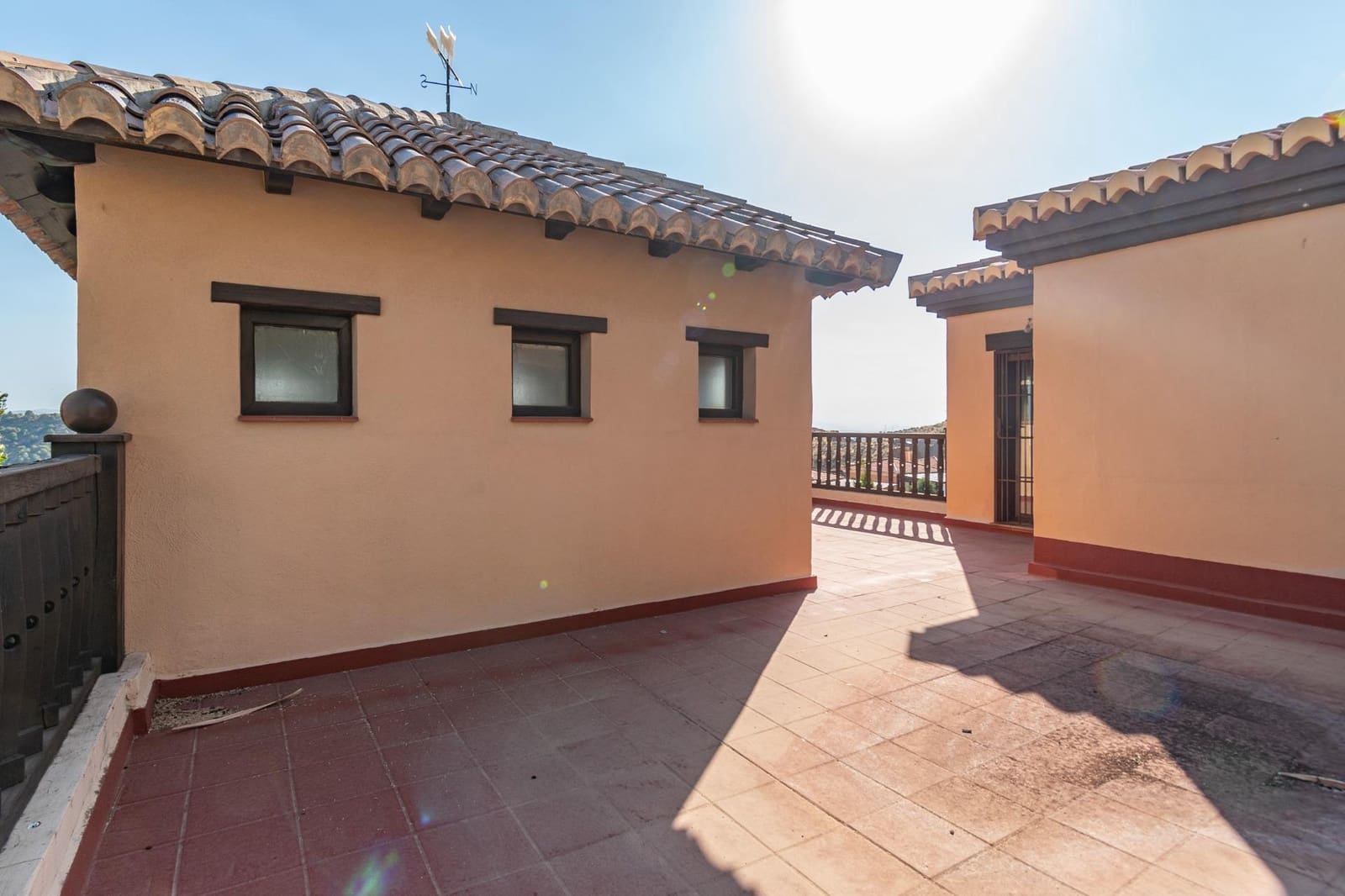 4 soveværelse Villa til salg i Cenes de la Vega med swimmingpool garage - € 890.000 (Ref: 9434980)