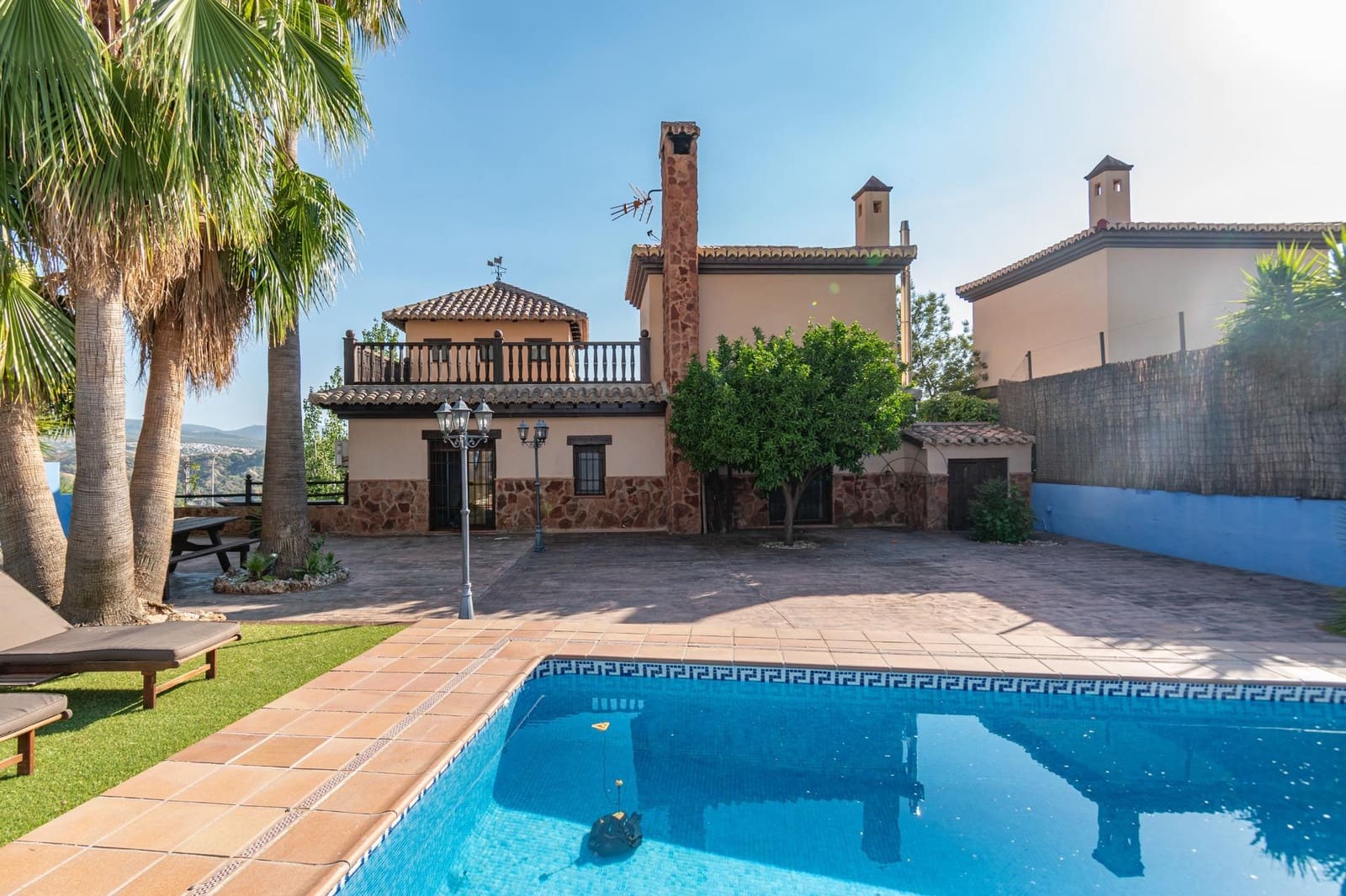 4 soveværelse Villa til salg i Cenes de la Vega med swimmingpool garage - € 890.000 (Ref: 9434980)