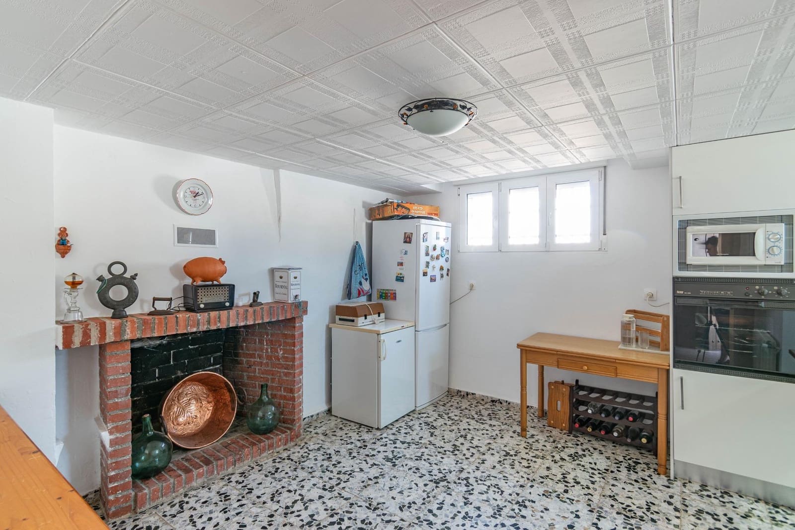 5 sypialnia Willa na sprzedaż w Otura z basenem - 310 000 € (Ref: 9434981)