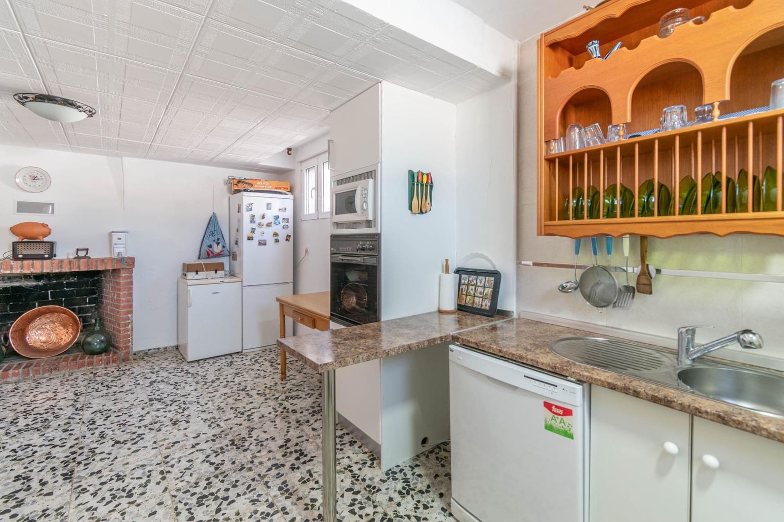 5 sypialnia Willa na sprzedaż w Otura z basenem - 310 000 € (Ref: 9434981)