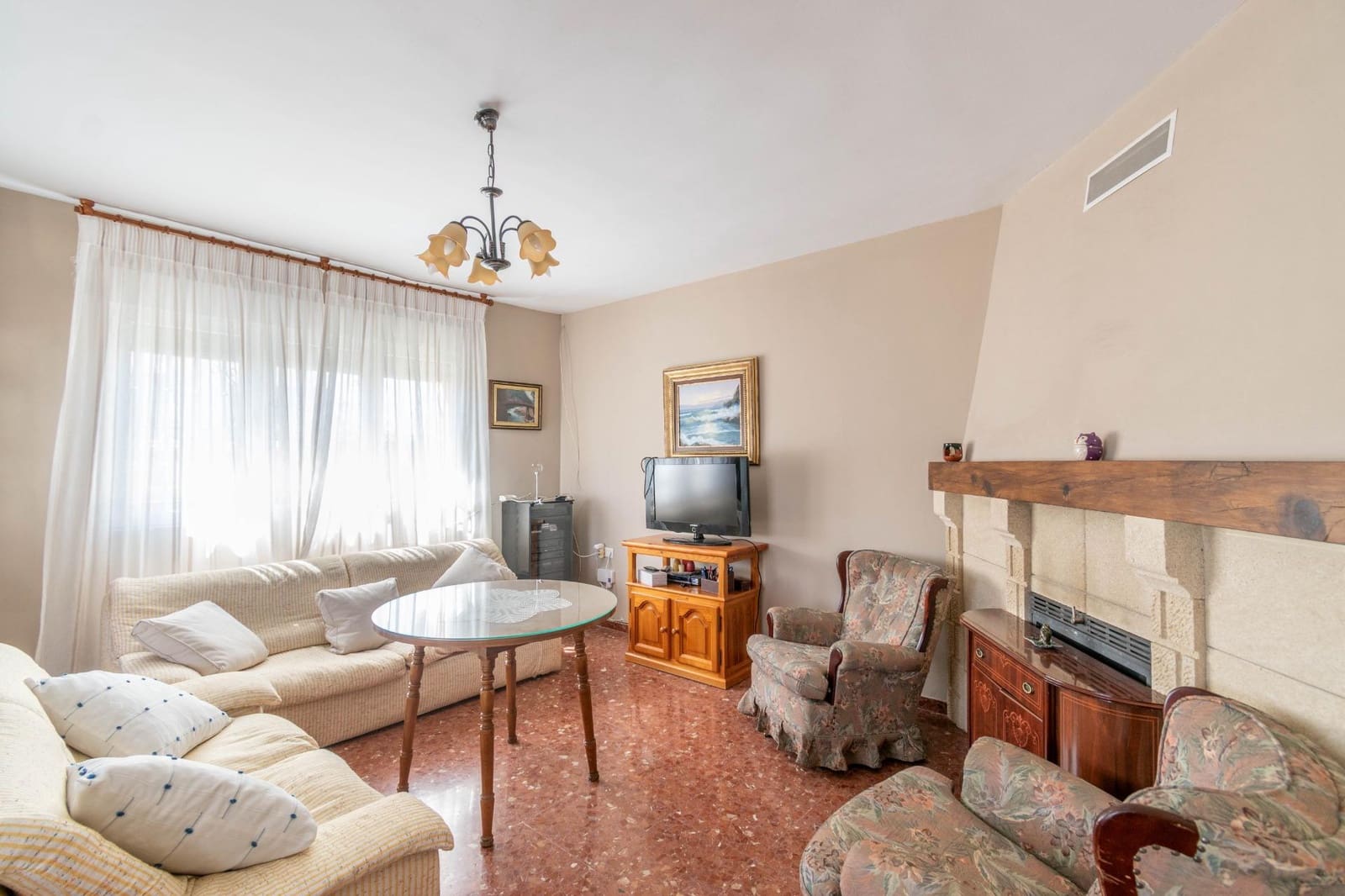 5 sypialnia Willa na sprzedaż w Otura z basenem - 310 000 € (Ref: 9434981)