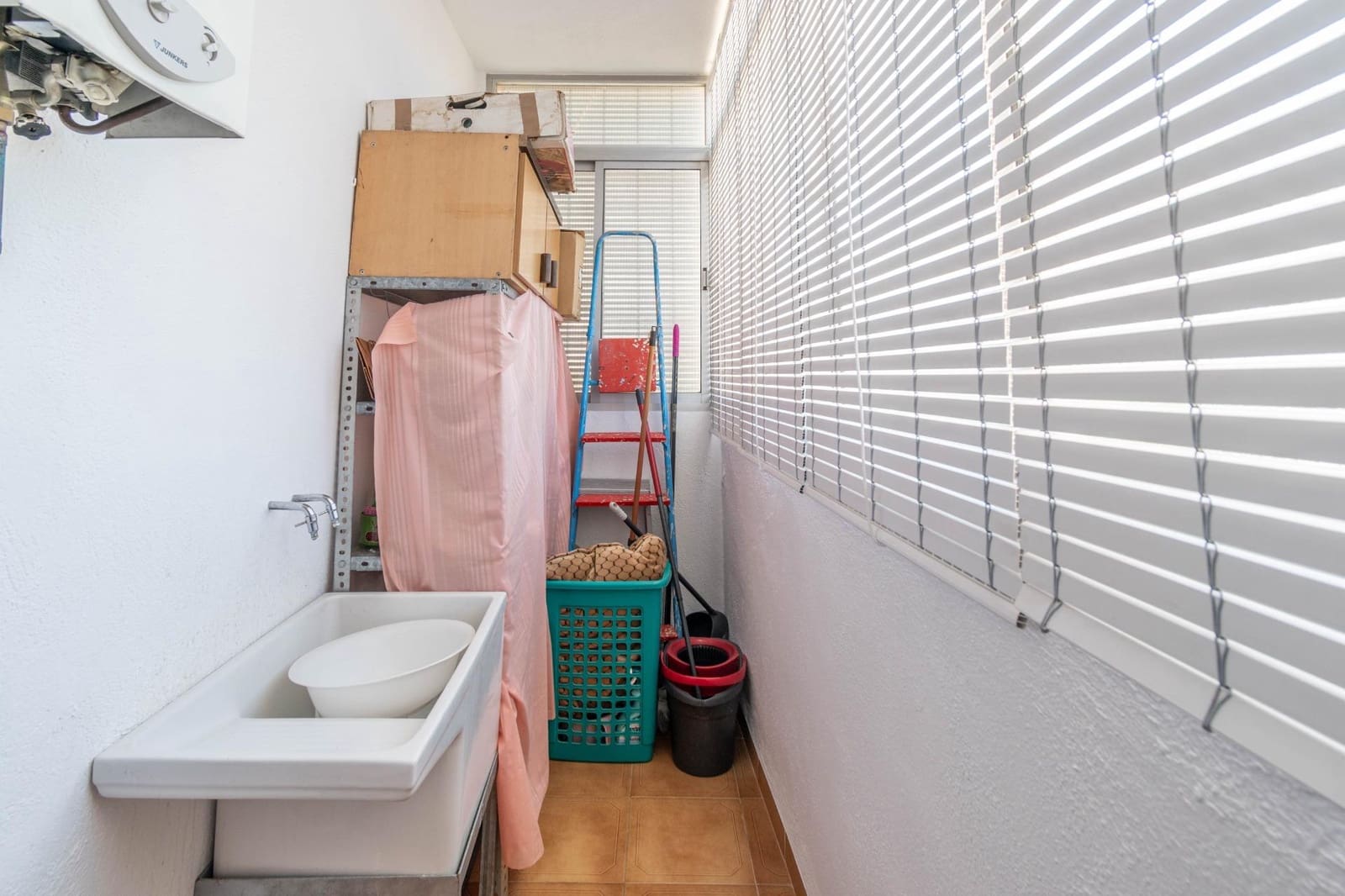 5 sypialnia Willa na sprzedaż w Otura z basenem - 310 000 € (Ref: 9434981)