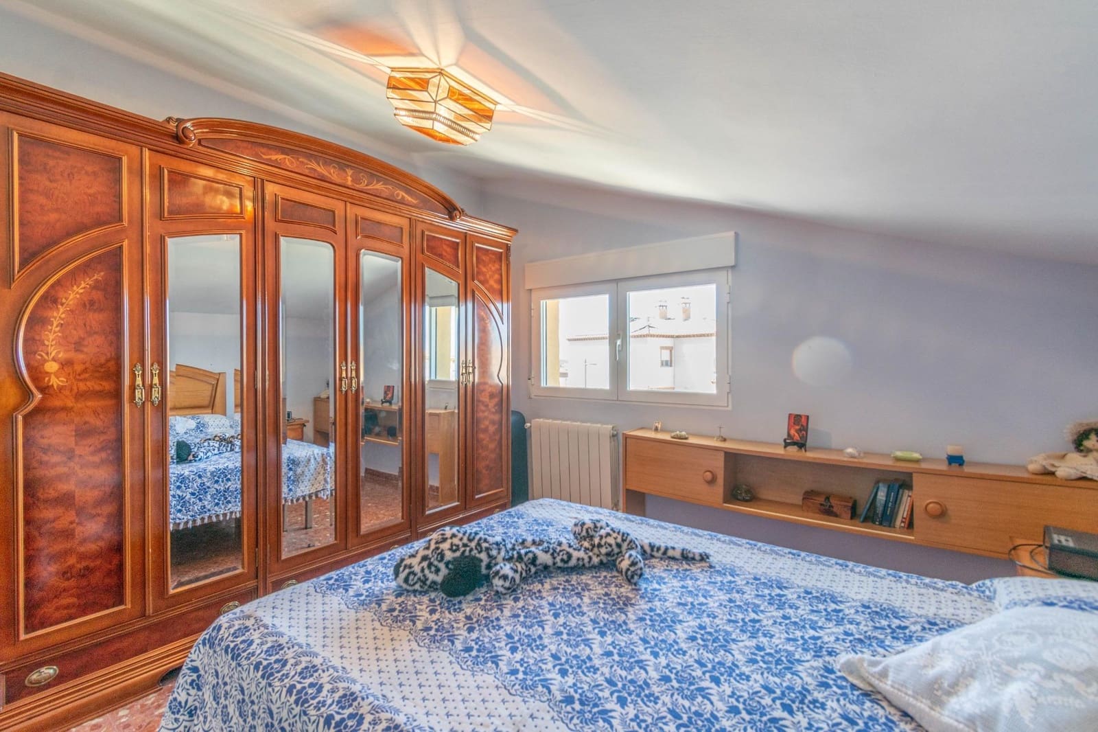 5 sypialnia Willa na sprzedaż w Otura z basenem - 310 000 € (Ref: 9434981)