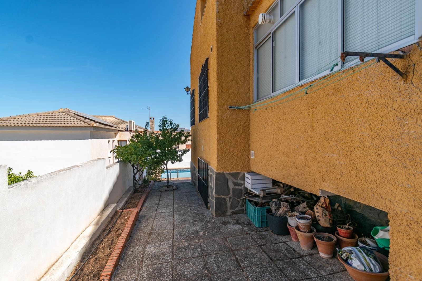 5 sypialnia Willa na sprzedaż w Otura z basenem - 310 000 € (Ref: 9434981)