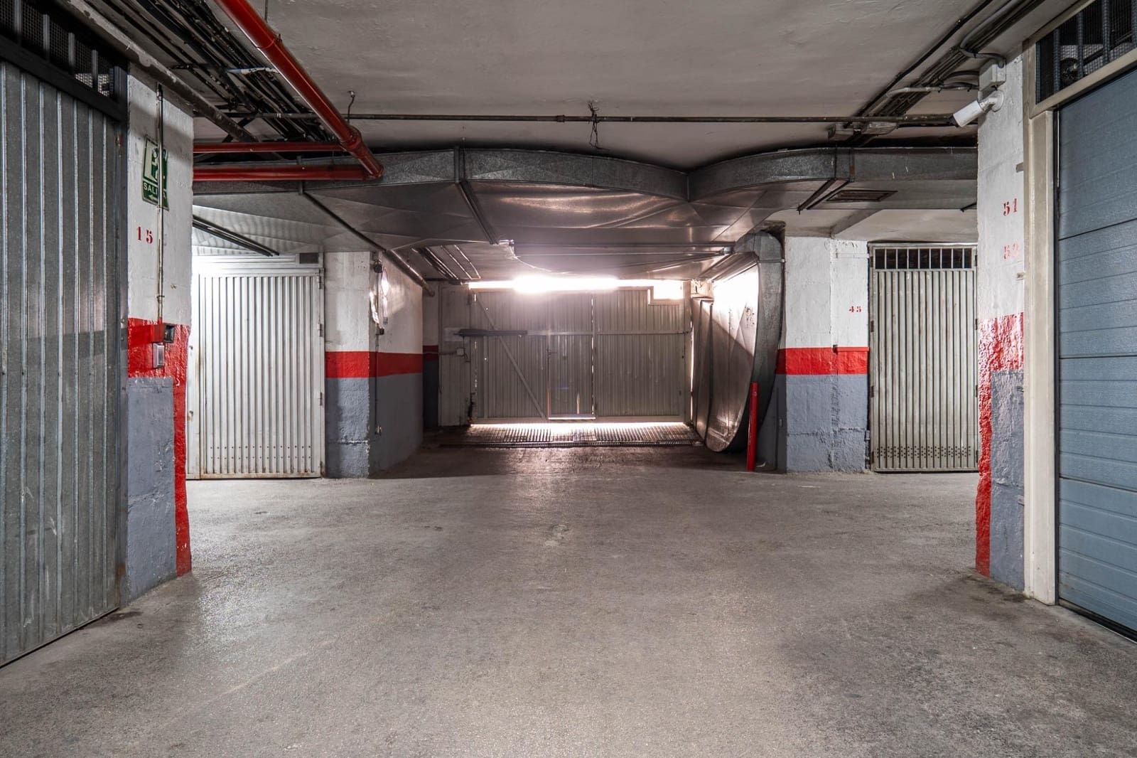 Garasje til salgs i Granada by - € 35 000 (Ref: 9434982)