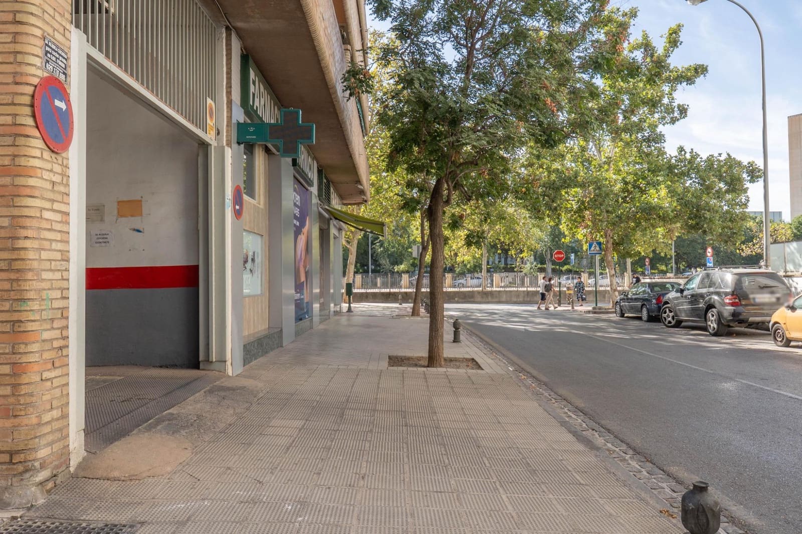 Garasje til salgs i Granada by - € 35 000 (Ref: 9434982)