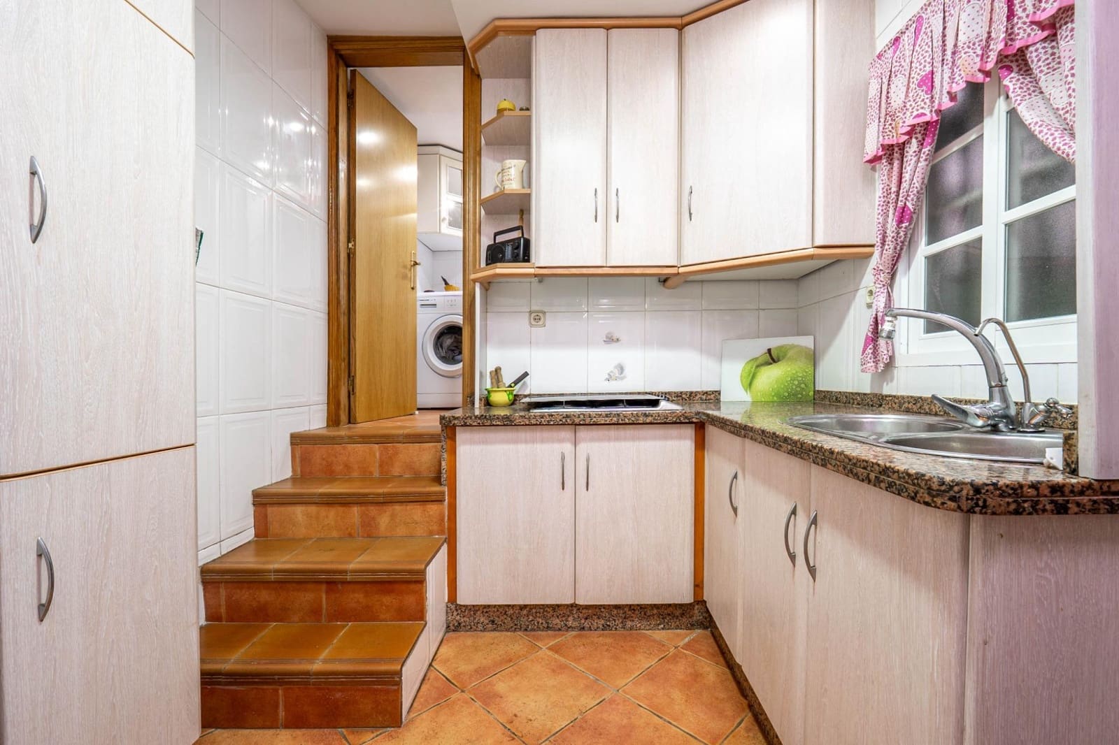 3 bedroom Apartment for sale in Salobrena - € 165,000 (Ref: 9434983)