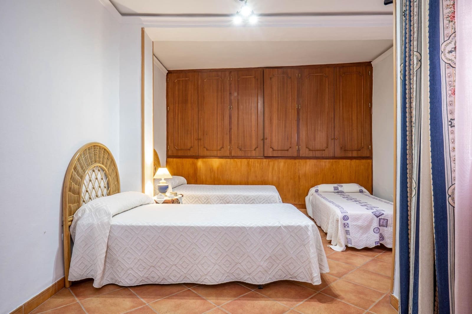 3 bedroom Apartment for sale in Salobrena - € 165,000 (Ref: 9434983)