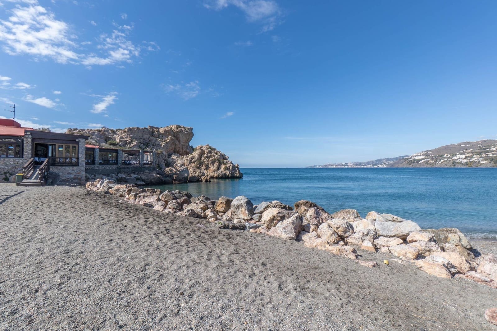 3 bedroom Apartment for sale in Salobrena - € 165,000 (Ref: 9434983)