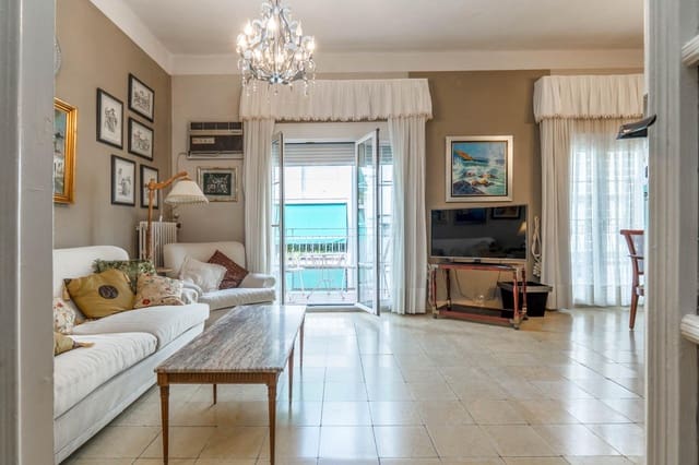 5 soverom Leilighet til salgs i Centro, Granada by - € 460 000 (Ref: 9434985)