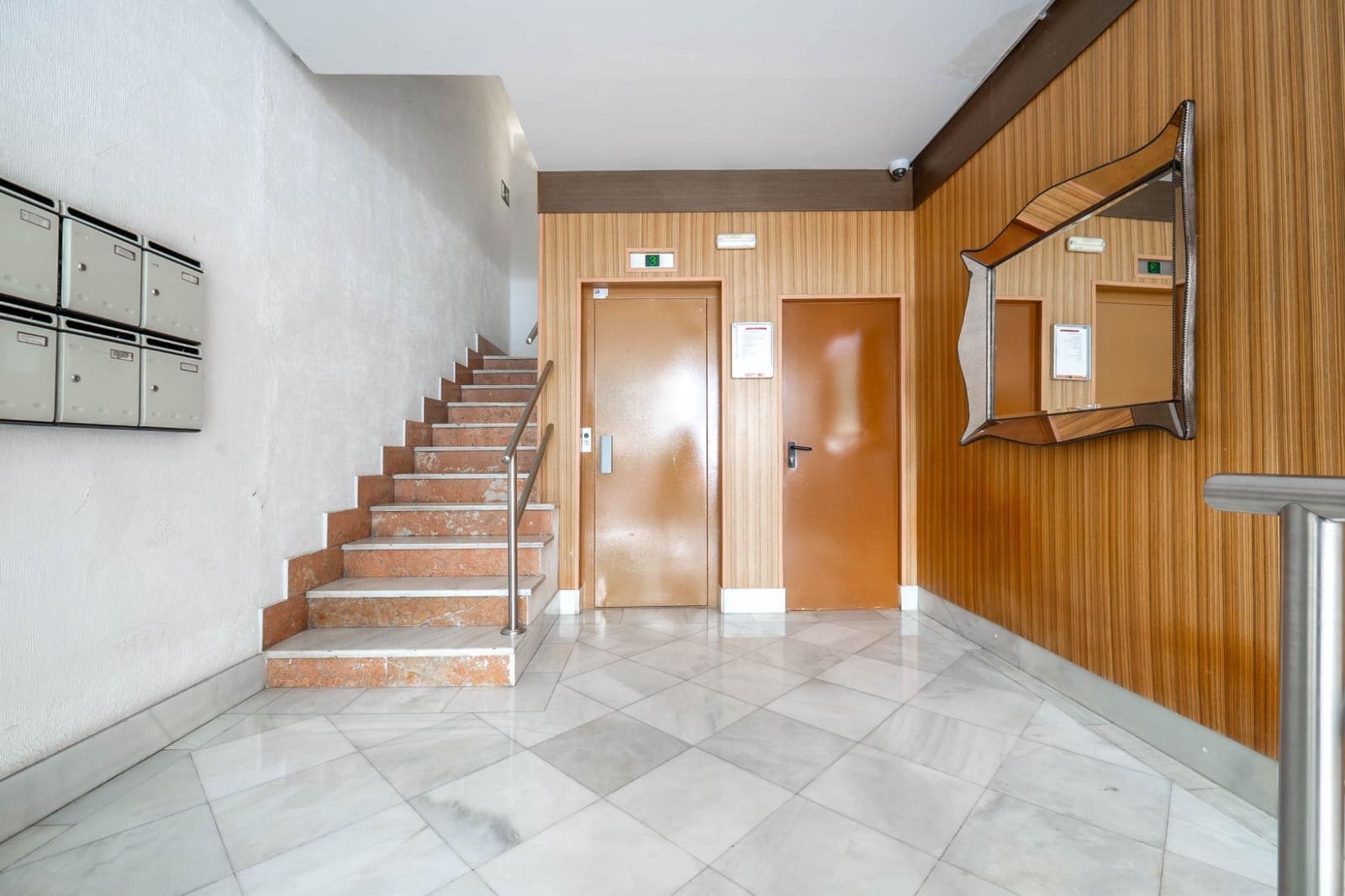 5 soverom Leilighet til salgs i Granada by - € 460 000 (Ref: 9434985)