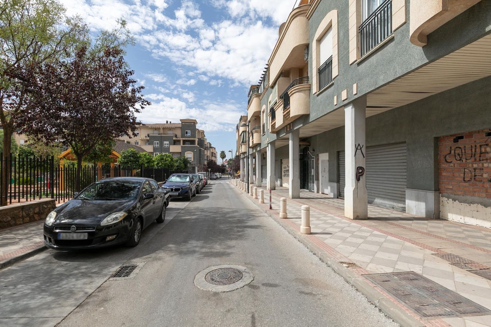 Local Comercial en Atarfe en venta - 100.000 € (Ref: 9434987)