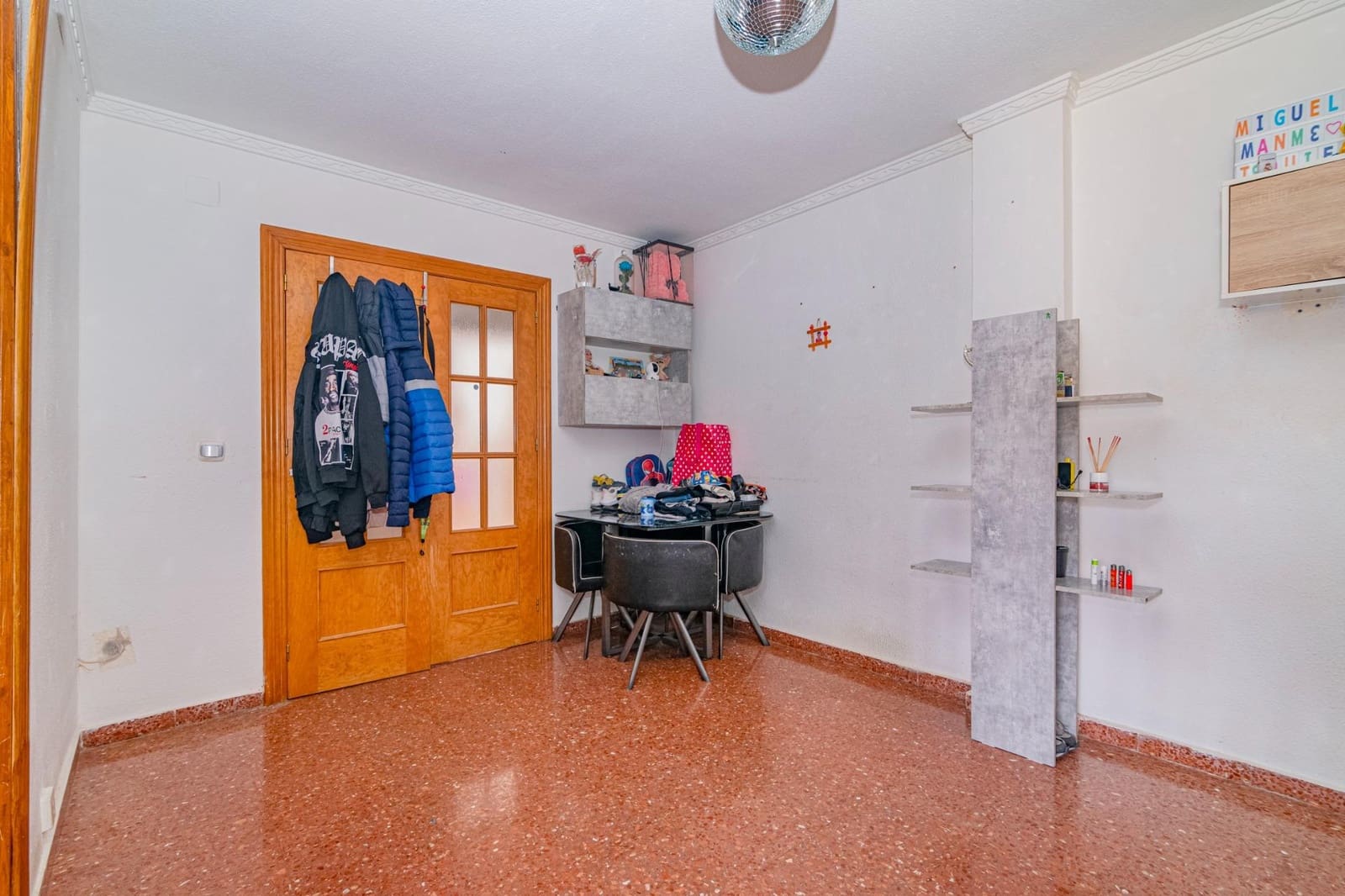 3 soveværelse Lejlighed til salg i Granada by med garage - € 114.900 (Ref: 9434991)