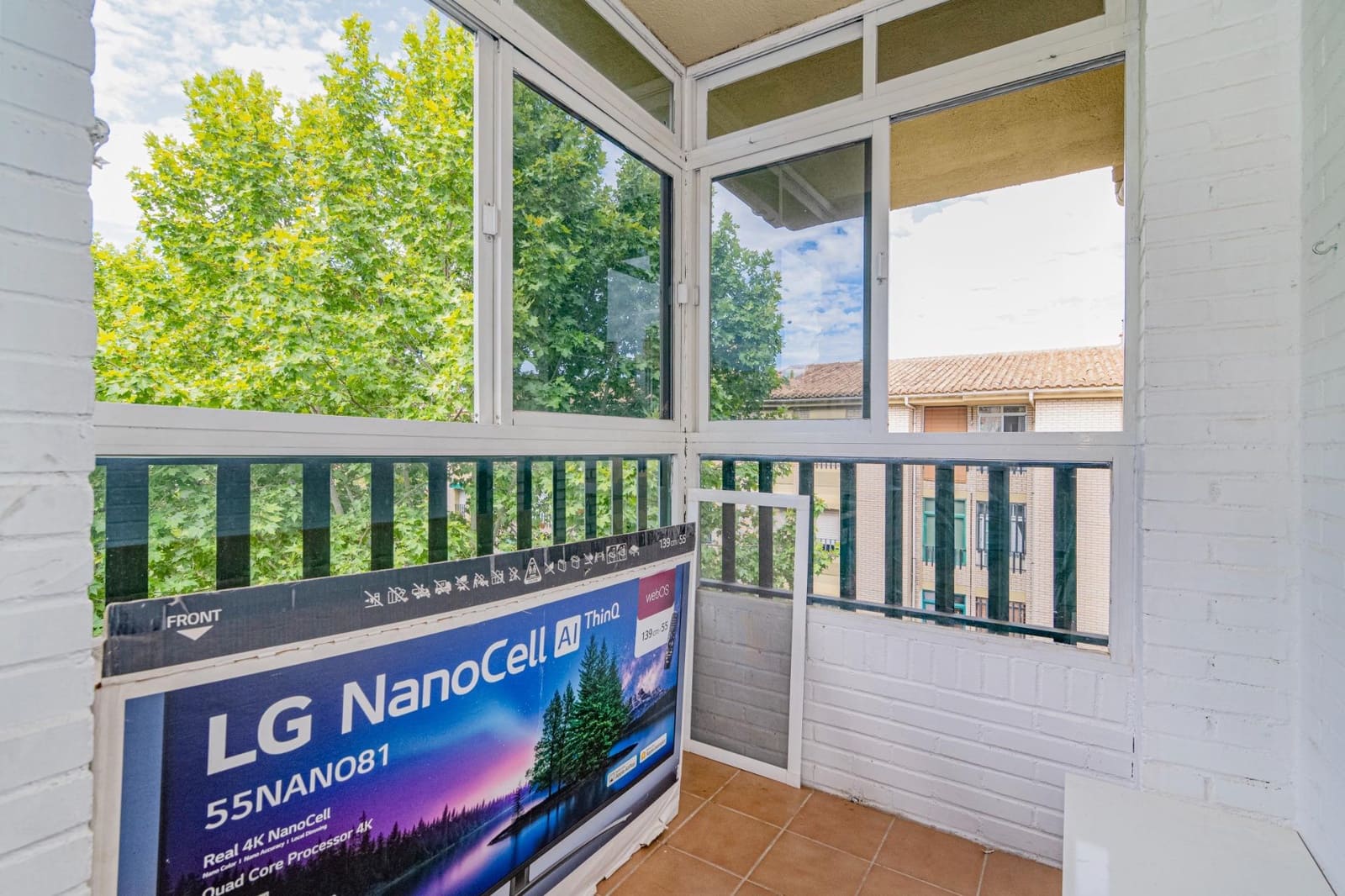 3 soveværelse Lejlighed til salg i Granada by med garage - € 114.900 (Ref: 9434991)