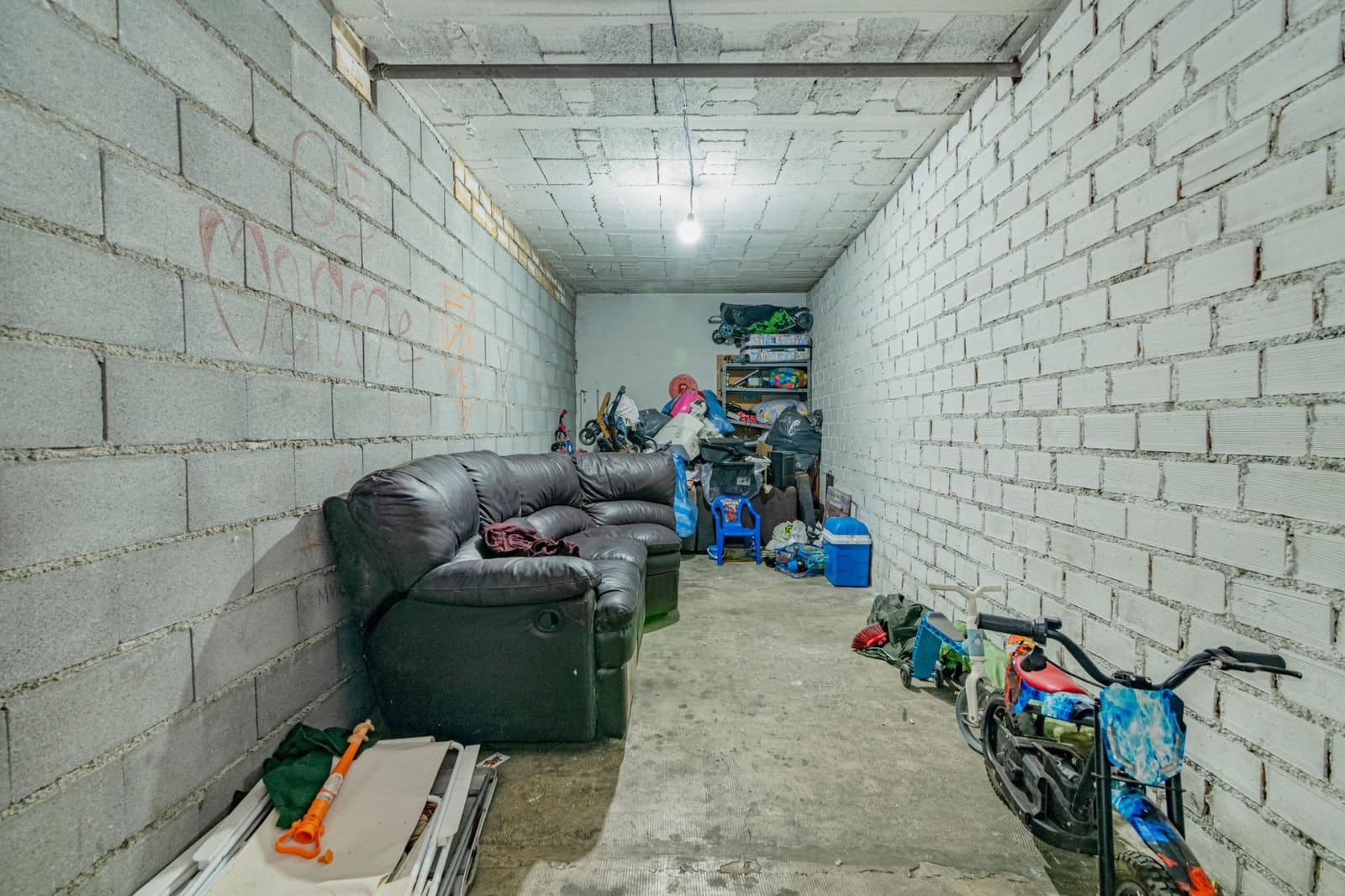 3 soveværelse Lejlighed til salg i Granada by med garage - € 114.900 (Ref: 9434991)