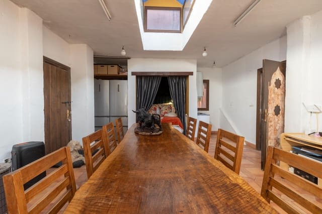 4 soverom Finca/Herregård til salgs i Alfacar med svømmebasseng garasje - € 360 000 (Ref: 9436188)