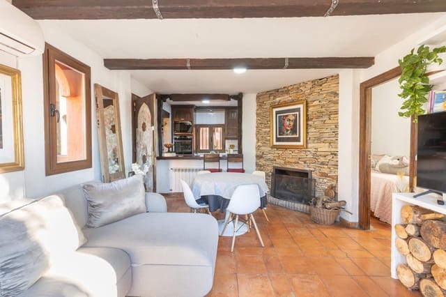 4 soverom Finca/Herregård til salgs i Alfacar med svømmebasseng garasje - € 360 000 (Ref: 9436188)