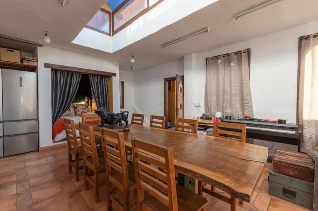 4 soverom Finca/Herregård til salgs i Alfacar med svømmebasseng garasje - € 360 000 (Ref: 9436188)