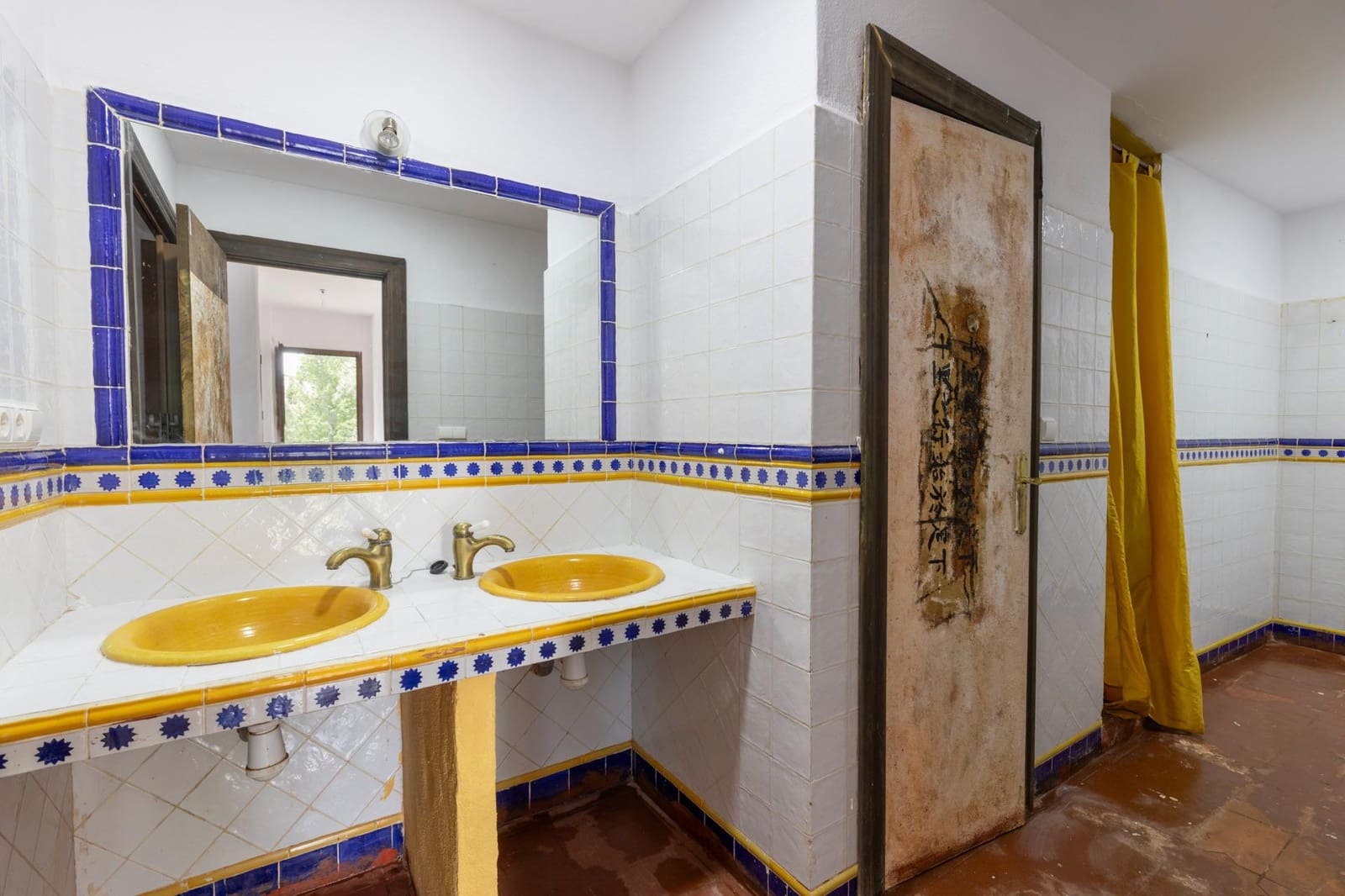 4 chambre Finca/Maison de Campagne à vendre à Alfacar avec piscine garage - 360 000 € (Ref: 9436188)