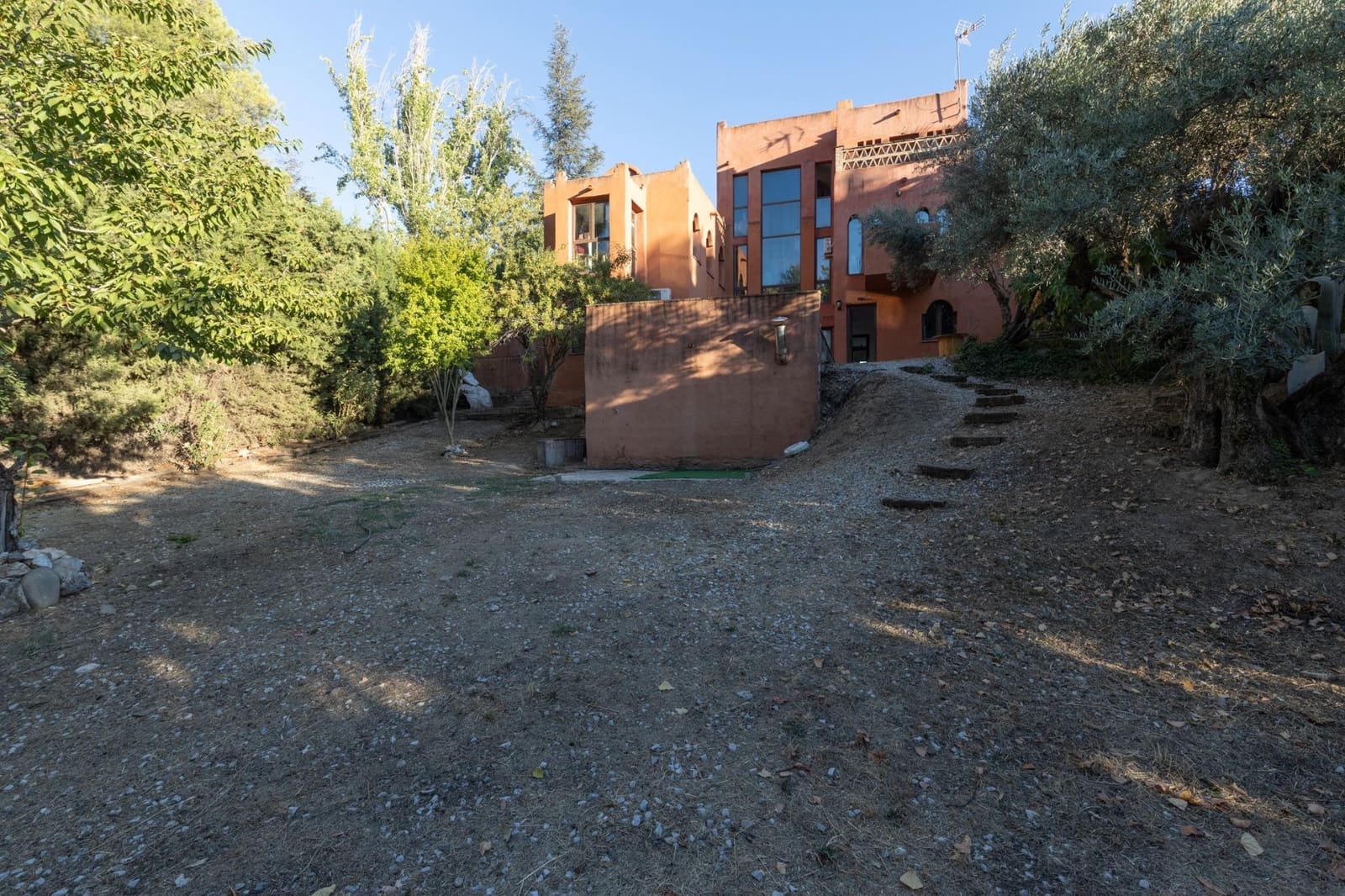 4 chambre Finca/Maison de Campagne à vendre à Alfacar avec piscine garage - 360 000 € (Ref: 9436188)