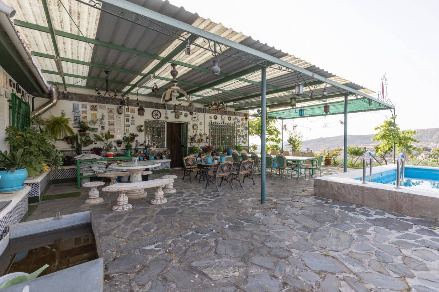 6 soveværelse Finca/Landehus til salg i Alfacar med swimmingpool garage - € 790.000 (Ref: 9436190)