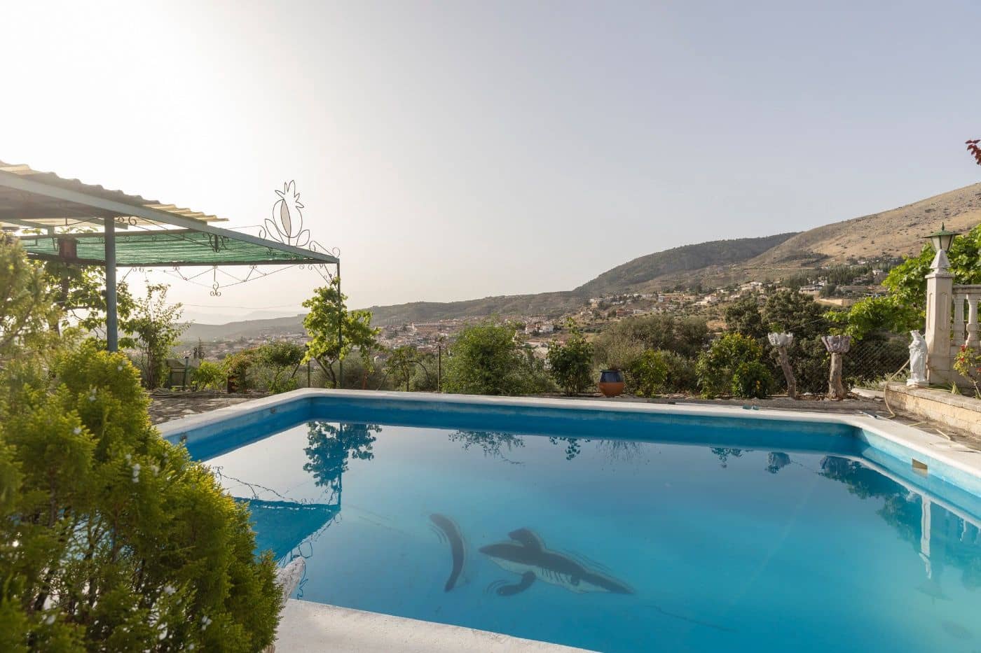 6 soveværelse Finca/Landehus til salg i Alfacar med swimmingpool garage - € 790.000 (Ref: 9436190)