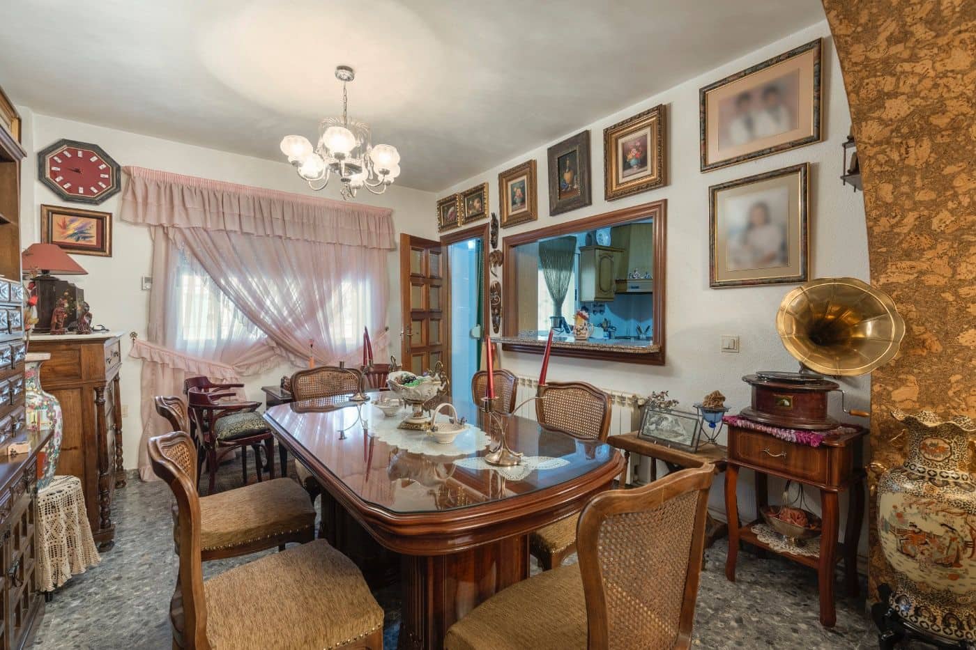 6 soveværelse Finca/Landehus til salg i Alfacar med swimmingpool garage - € 790.000 (Ref: 9436190)