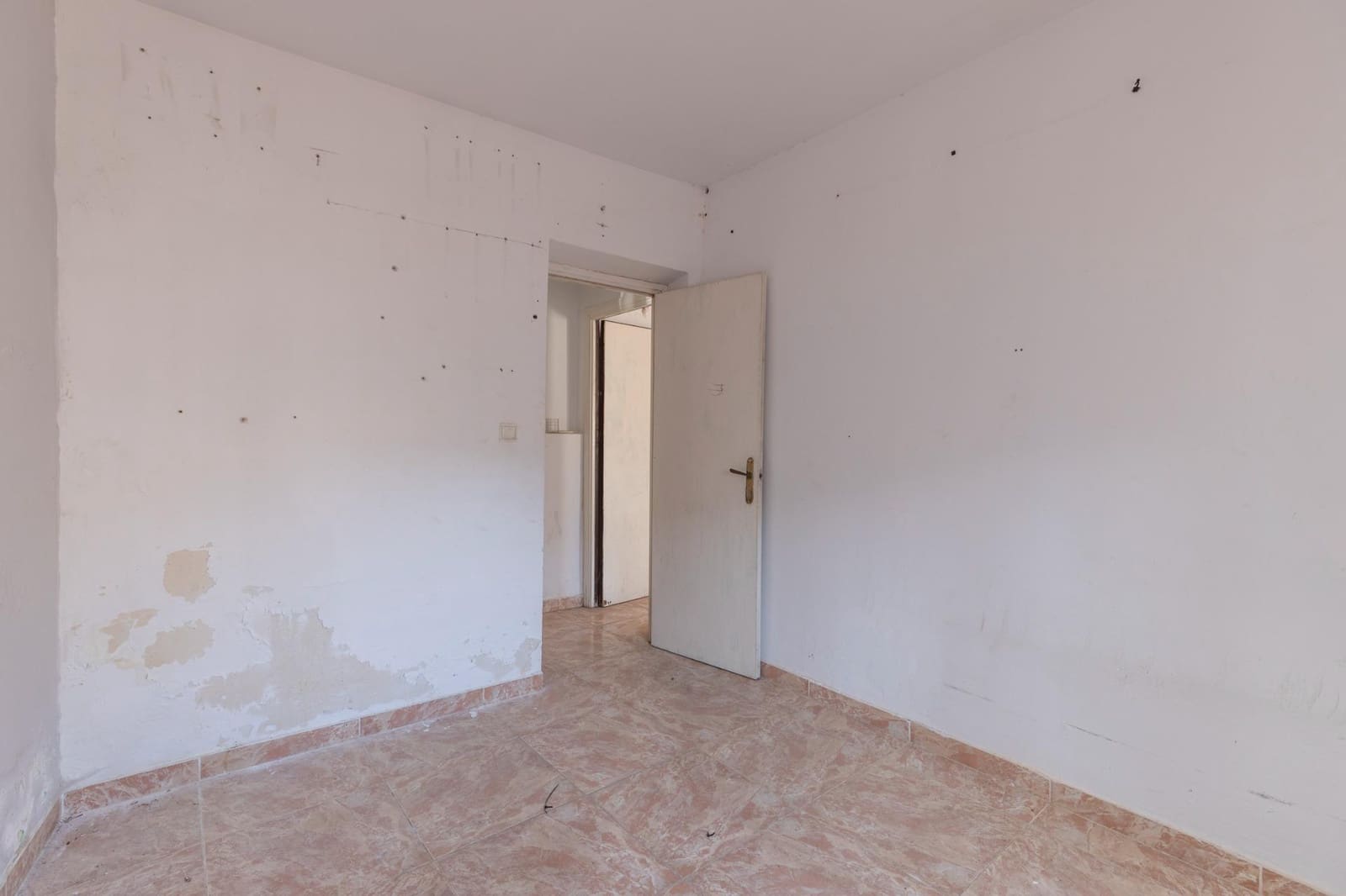 2 chambre Maison de Ville à vendre à Pinos Puente - 35 000 € (Ref: 9436191)