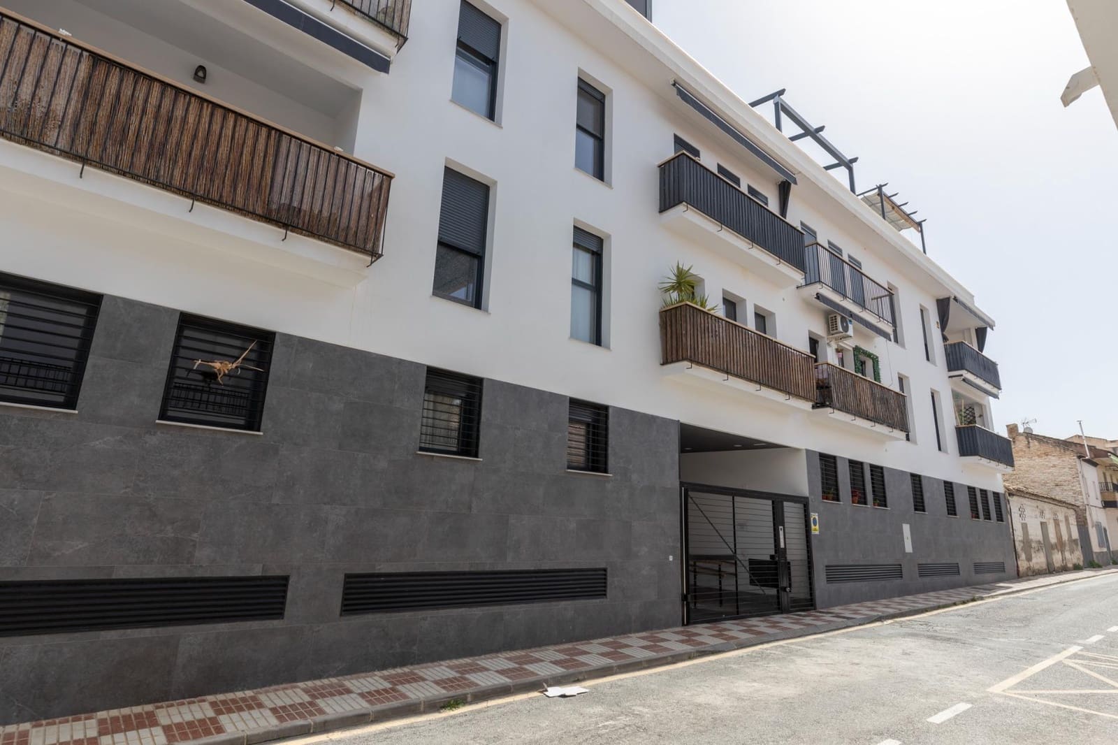 2 bedroom Apartment for sale in Churriana de la Vega with pool garage - € 200,000 (Ref: 9436192)