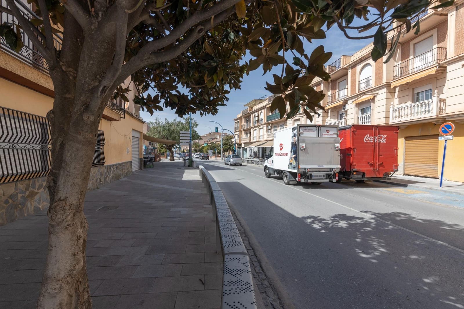 2 bedroom Apartment for sale in Churriana de la Vega with pool garage - € 200,000 (Ref: 9436192)