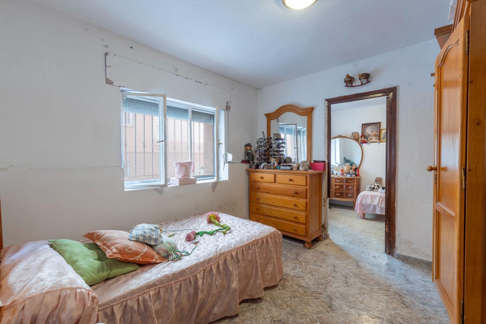 4 bedroom Townhouse for sale in Armilla - € 250,000 (Ref: 9436194)