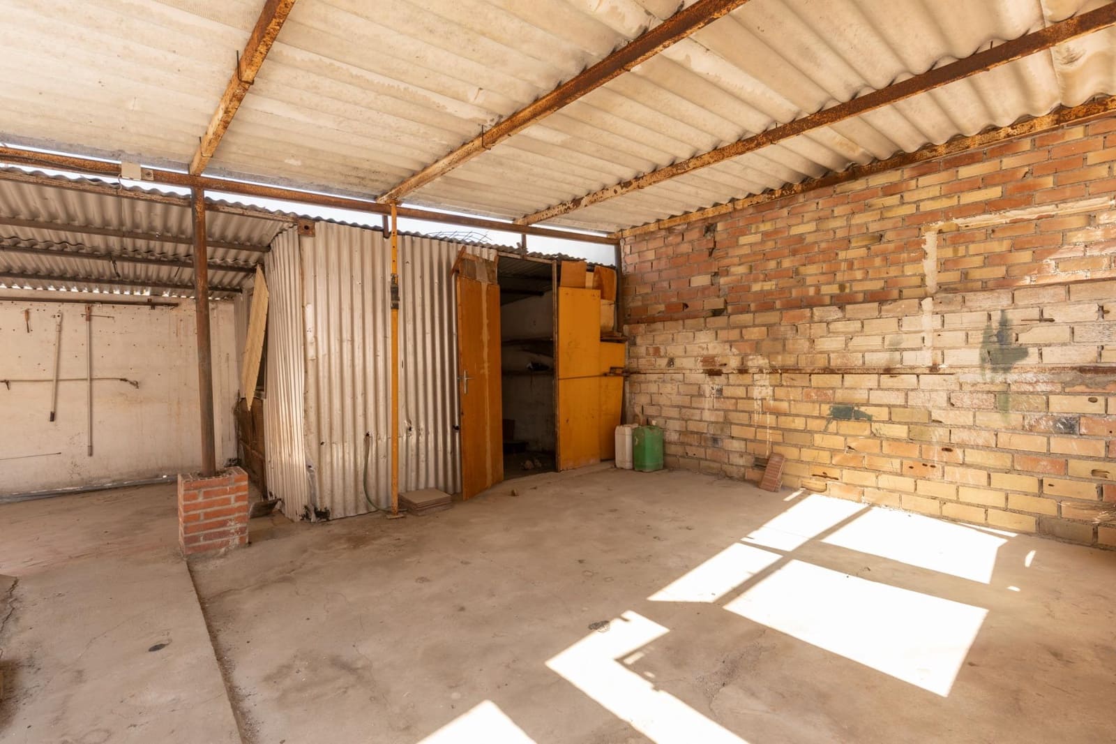 4 bedroom Townhouse for sale in Armilla - € 250,000 (Ref: 9436194)