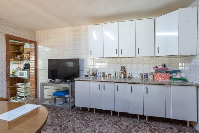 4 soveværelse Byhus til salg i Armilla - € 250.000 (Ref: 9436194)