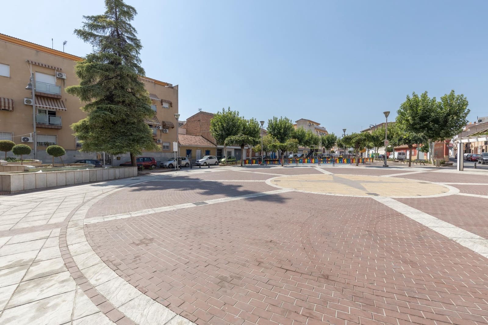 4 bedroom Townhouse for sale in Armilla - € 250,000 (Ref: 9436194)