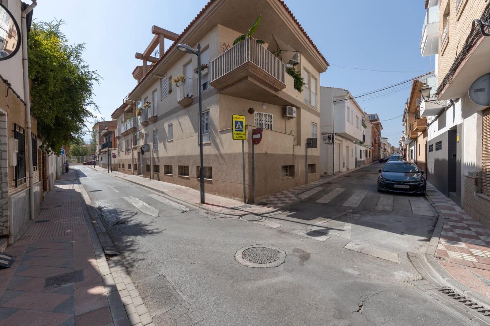 4 bedroom Townhouse for sale in Armilla - € 250,000 (Ref: 9436194)