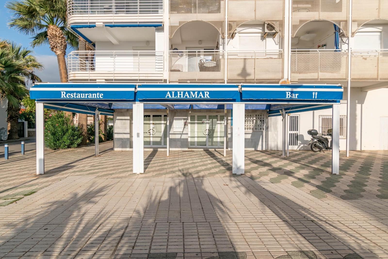 Komercyjne na sprzedaż w Almunecar - 469 000 € (Ref: 9437762)