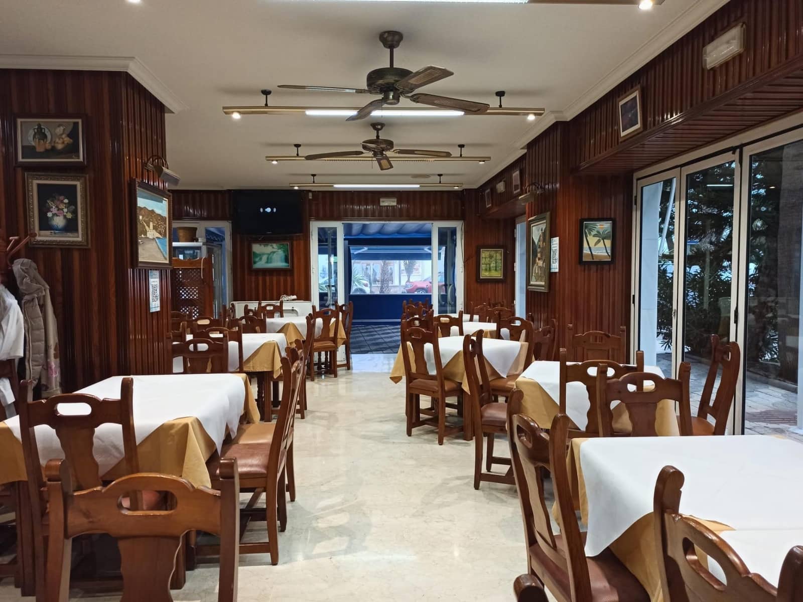 Komercyjne na sprzedaż w Almunecar - 469 000 € (Ref: 9437762)