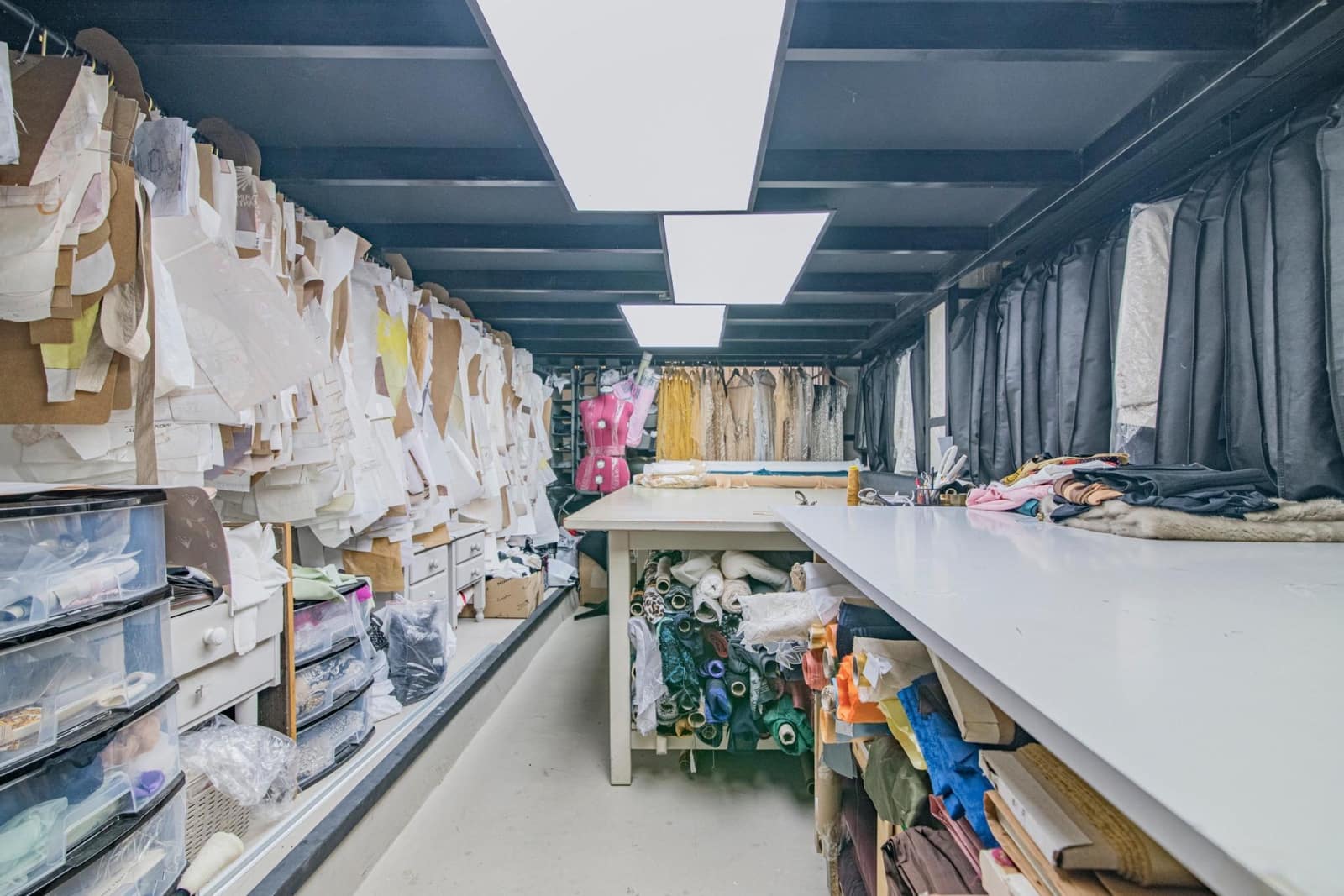 Kaupallinen myytävänä paikassa Granada kaupunki - 272 000 € (Ref: 9437766)