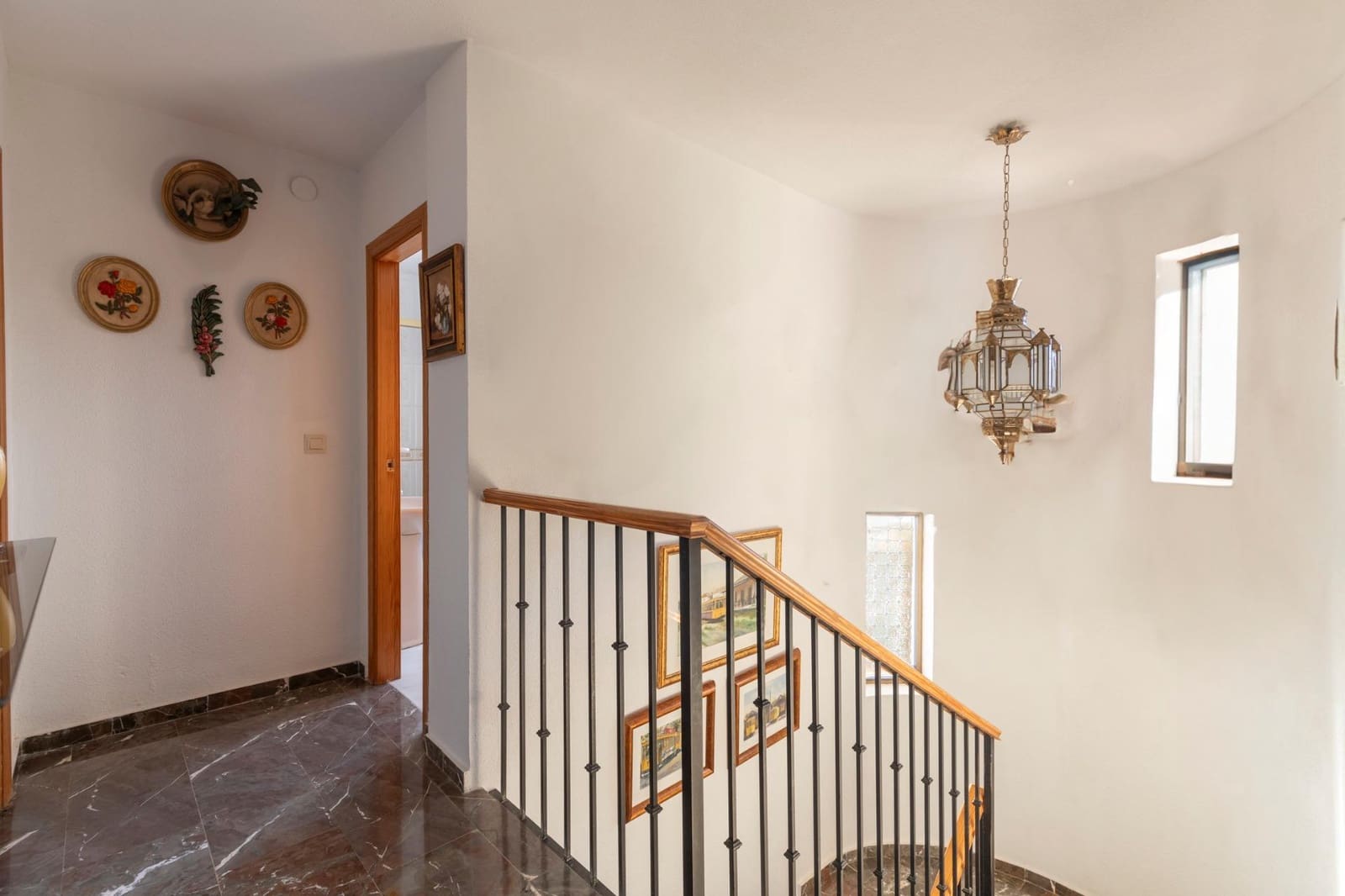 4 soveværelse Villa til salg i Albolote med swimmingpool garage - € 325.000 (Ref: 9437767)