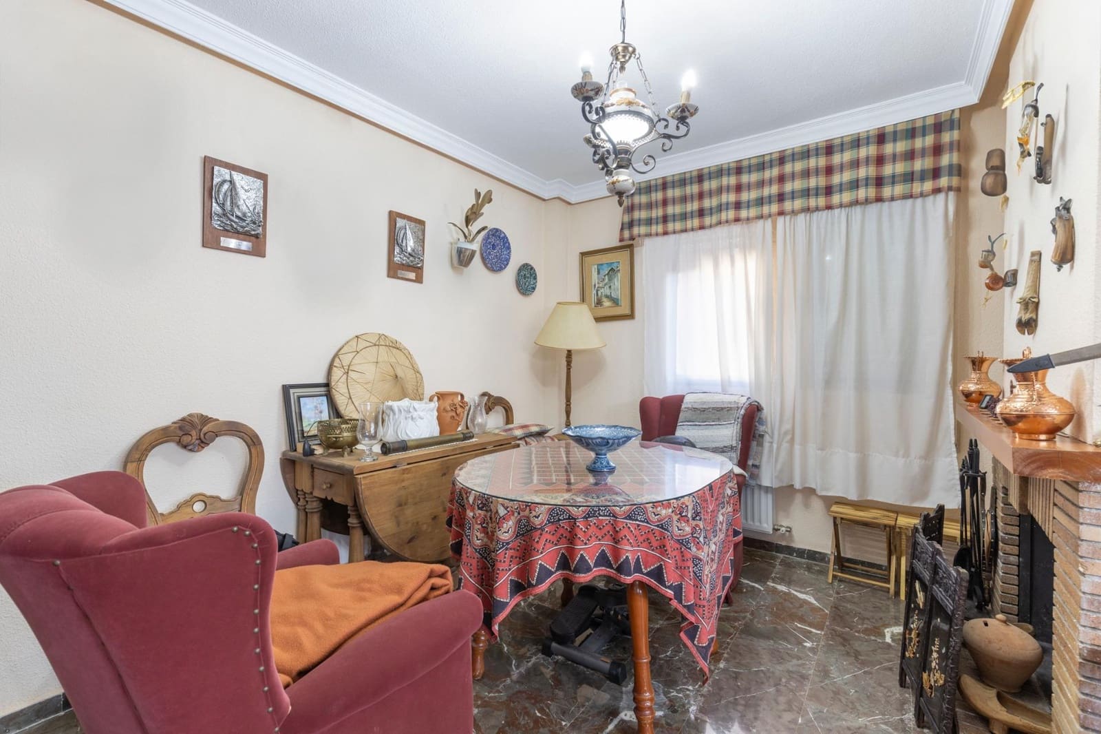 4 soveværelse Villa til salg i Albolote med swimmingpool garage - € 325.000 (Ref: 9437767)