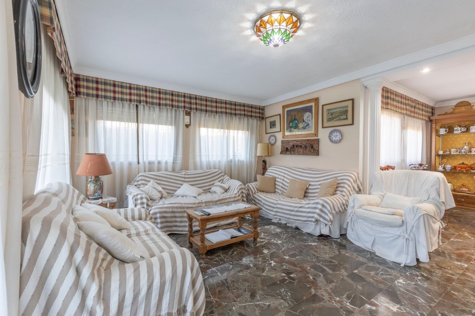 4 soveværelse Villa til salg i Albolote med swimmingpool garage - € 325.000 (Ref: 9437767)