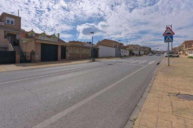 Tomt till salu i Gabia Grande, Las Gabias - 215 000 € (Ref: 9437768)