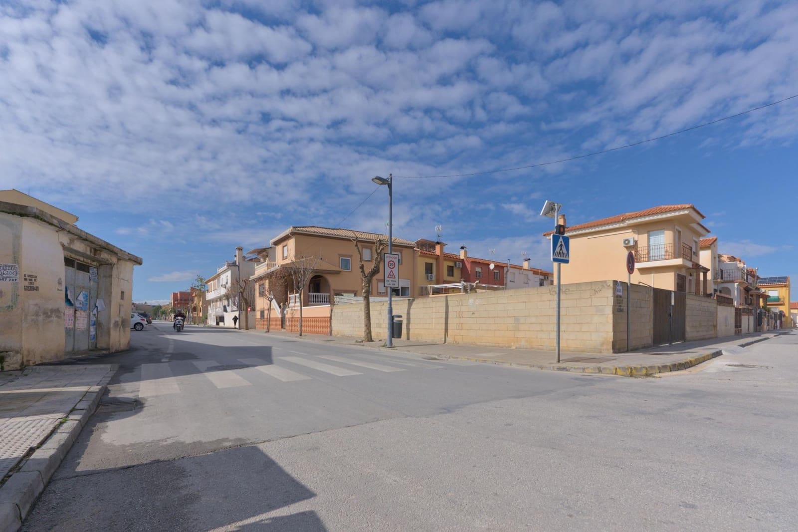 Tomt till salu i Las Gabias - 215 000 € (Ref: 9437768)