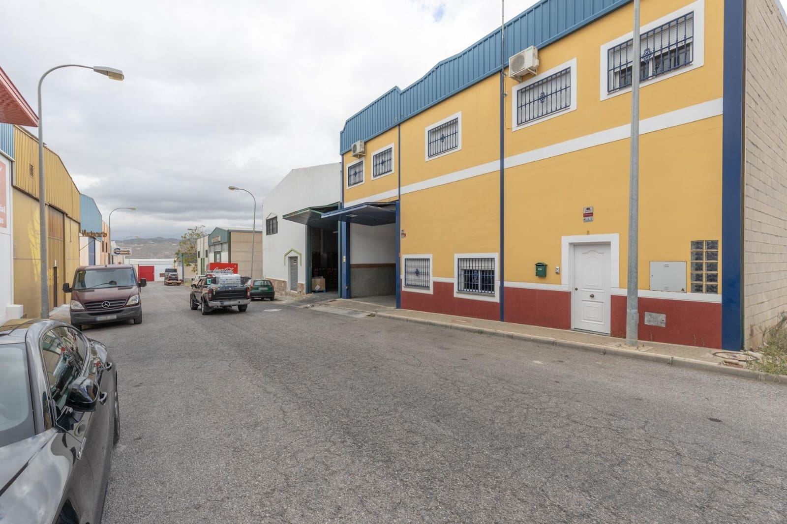 Företag till salu i Loja - 625 000 € (Ref: 9437769)