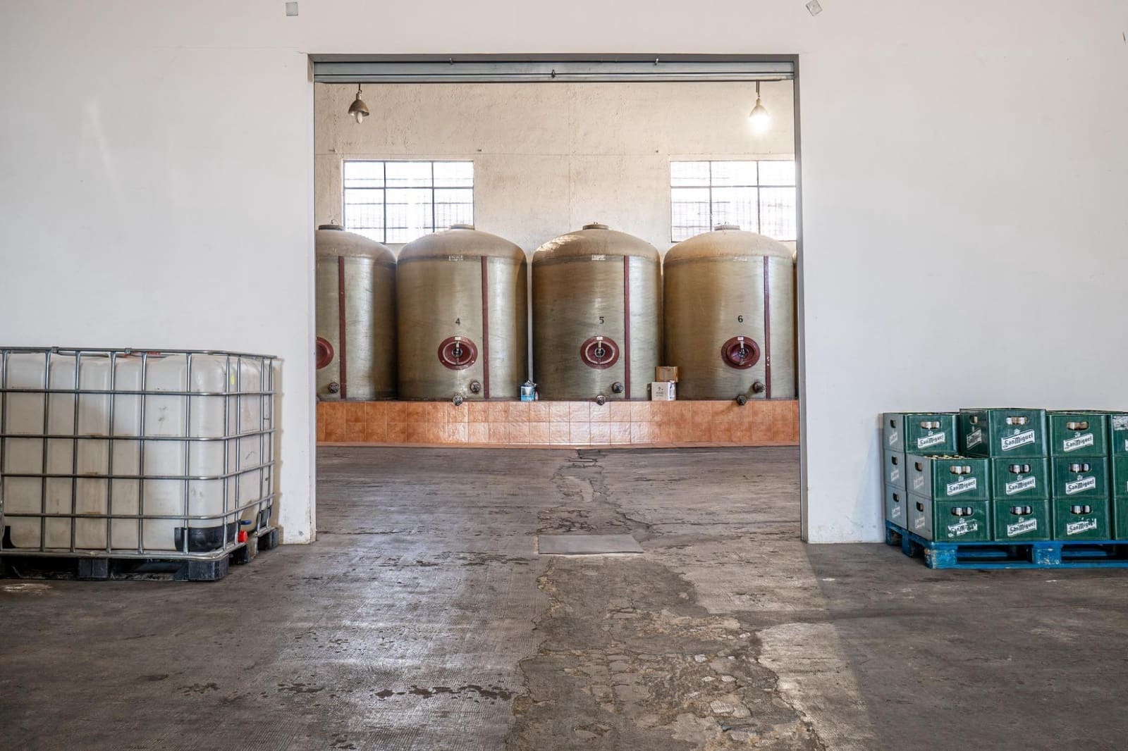 4 soverom Bedrift til salgs i Alhendin med svømmebasseng garasje - € 990 000 (Ref: 9437771)