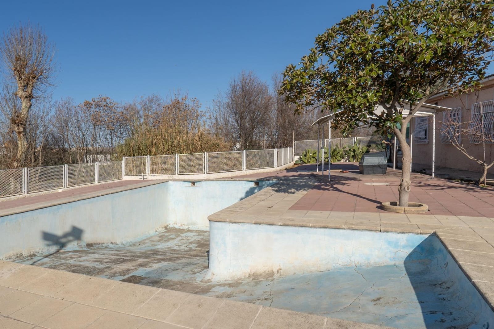 4 soverom Bedrift til salgs i Alhendin med svømmebasseng garasje - € 990 000 (Ref: 9437771)