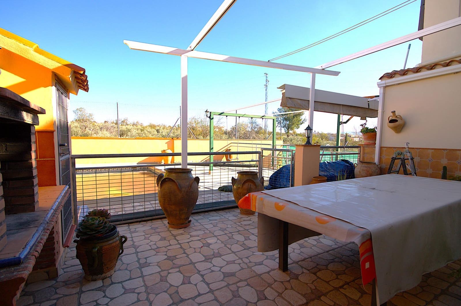 6 sovrum Radhus till salu i Pozo Alcon med pool garage - 189 900 € (Ref: 9437772)