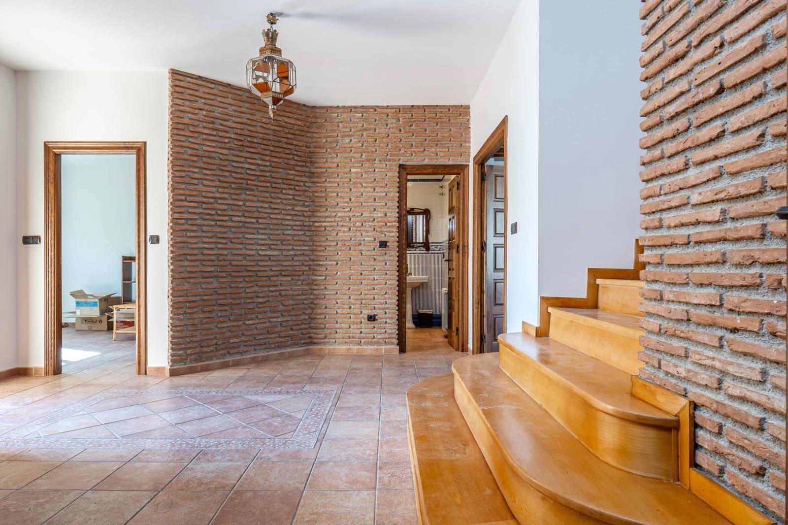 5 soveværelse Villa til salg i Santa Fe med swimmingpool garage - € 490.000 (Ref: 9437774)