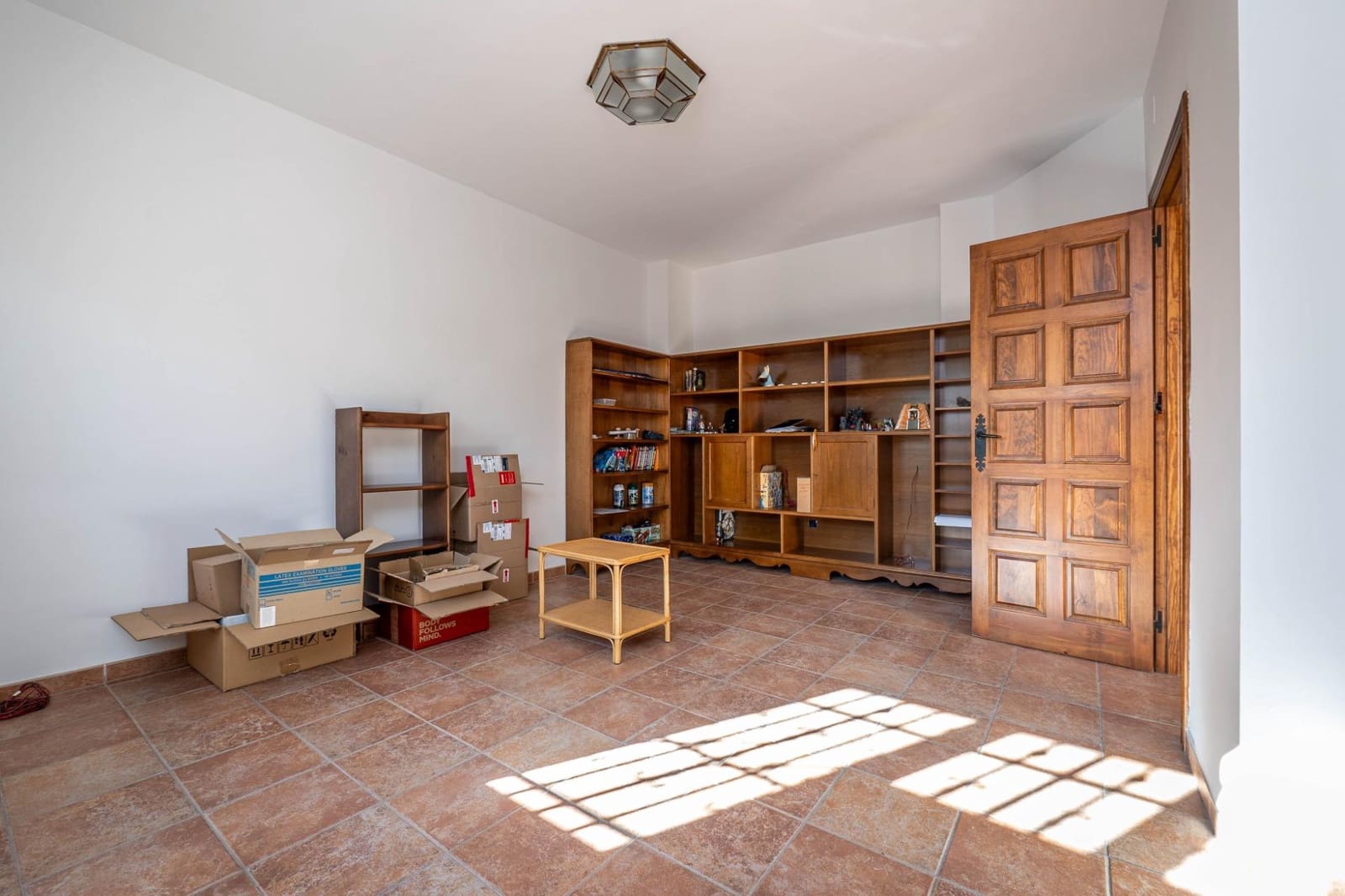 5 soveværelse Villa til salg i Santa Fe med swimmingpool garage - € 490.000 (Ref: 9437774)